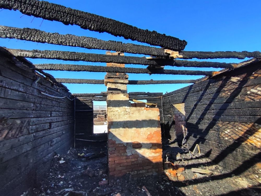 В поселке Курейном Красноармейского района мужчина погиб на пожаре