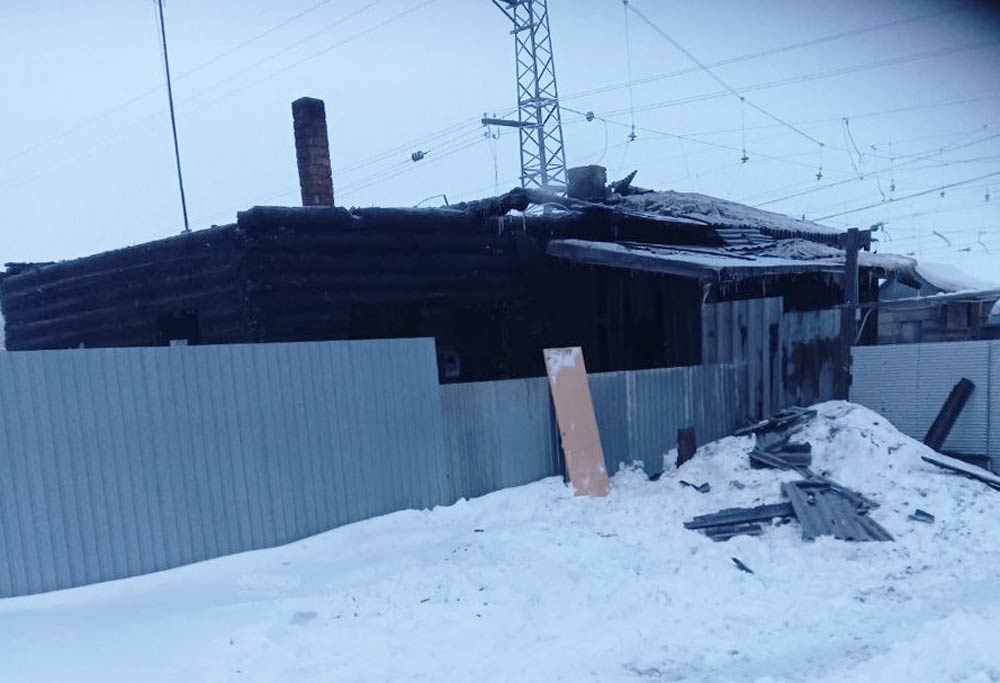 Пожар лишил дома многодетную семью с четырьмя детьми в селе Канашево