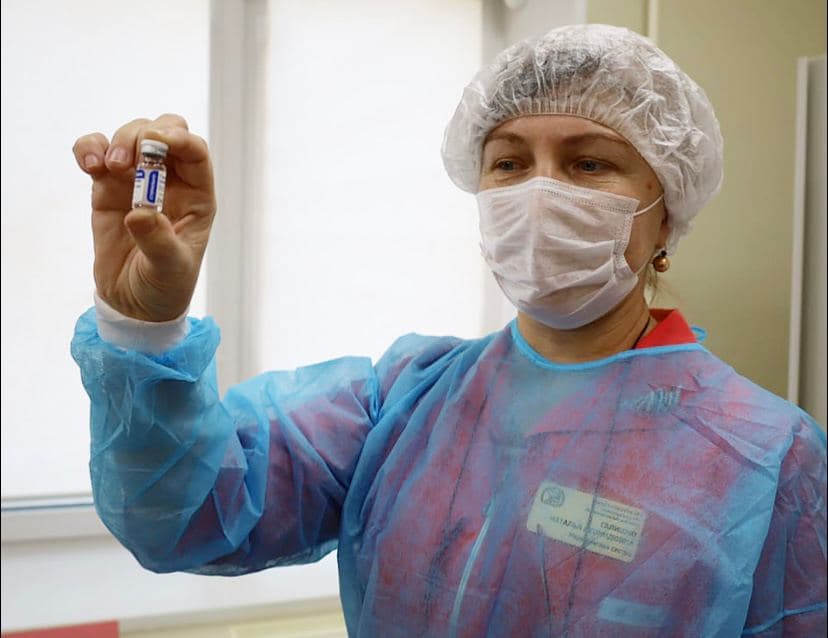 Вакцину от коронавируса начали завозить в муниципалитеты Челябинской области