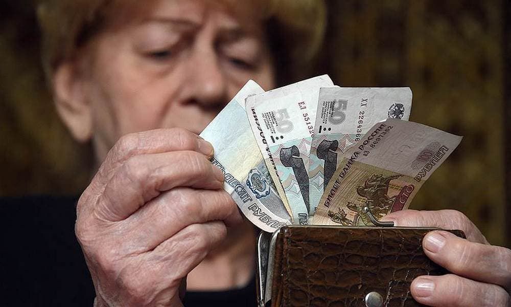 Ко Дню пожилого человека пенсионеры Южного Урала получат повышенное пособие