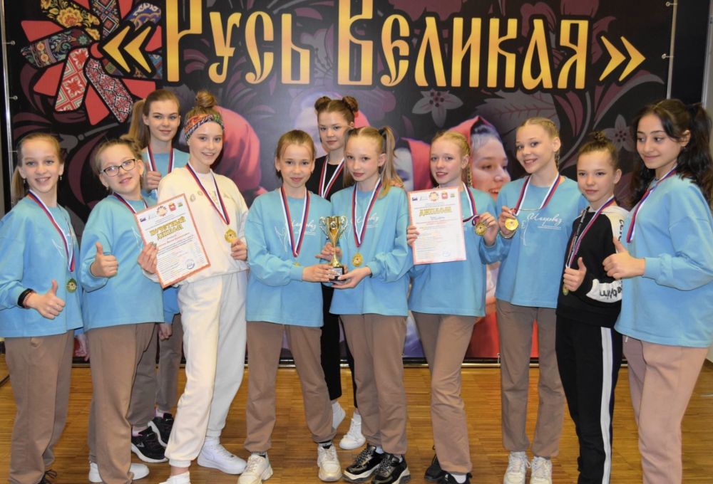 «Русь Великая» в Челябинске наградила красноармейских артистов 