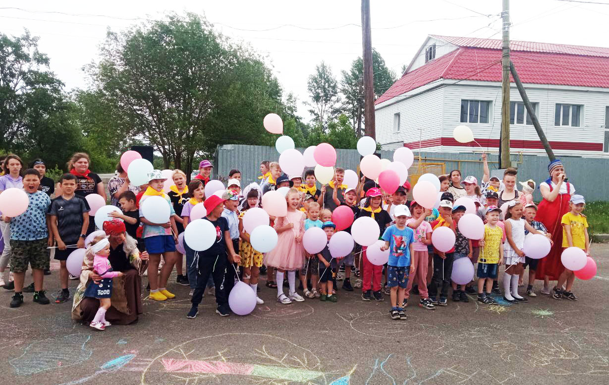 Большой праздник для детей сегодня организовали в селе Шумово