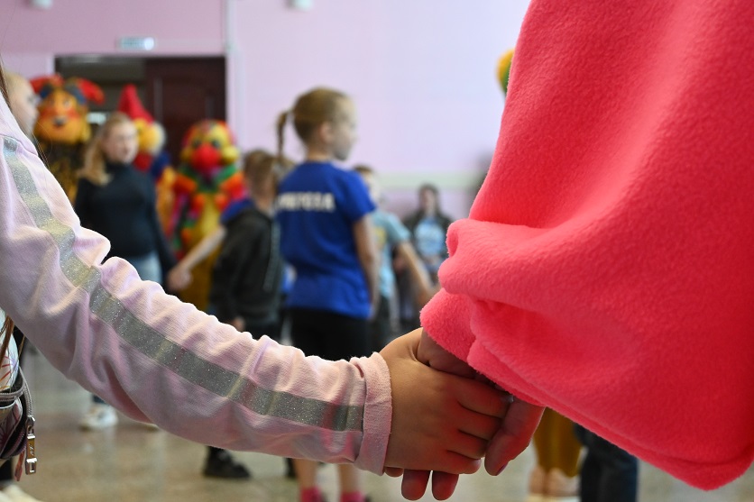 Праздник детства в Красноармейском районе устроили для особенных детей