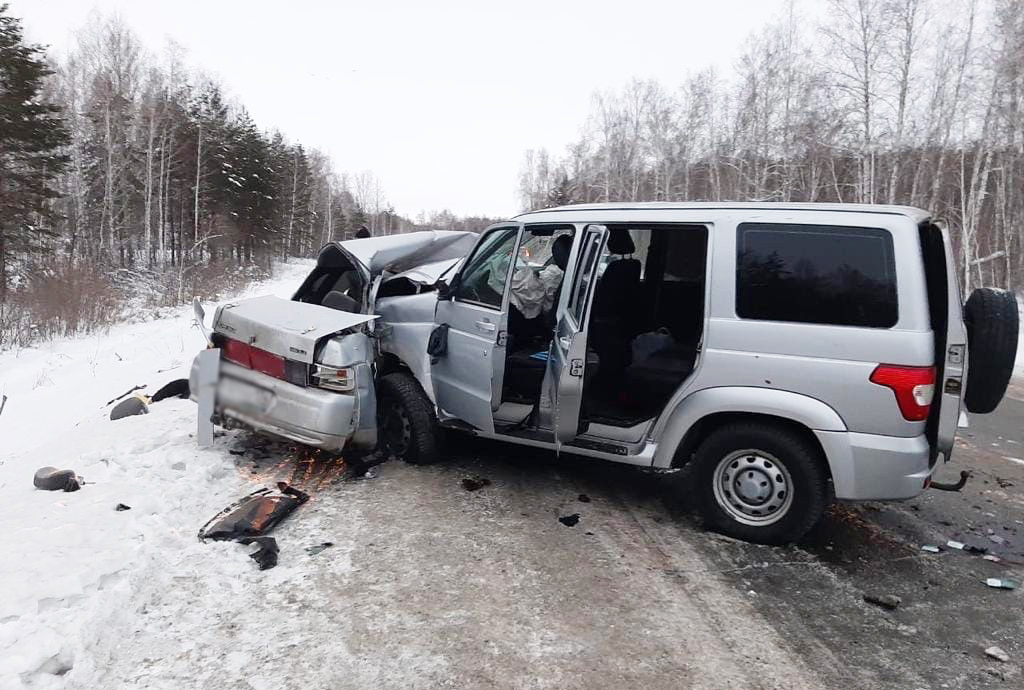 В двух крупных ДТП на дорогах Красноармейского района погибли два водителя