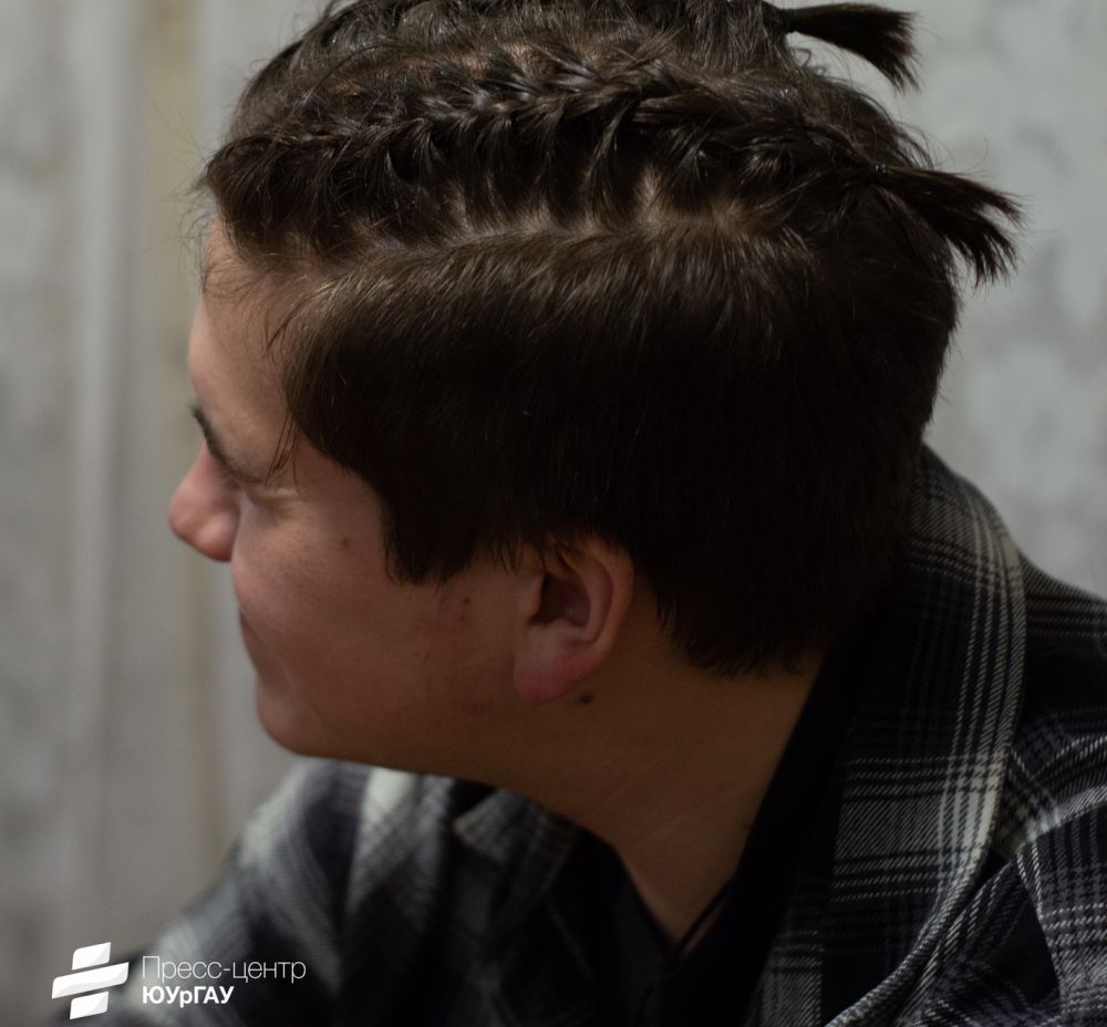 В Красноармейском районе студенты постигали древнее искусство укладки волос