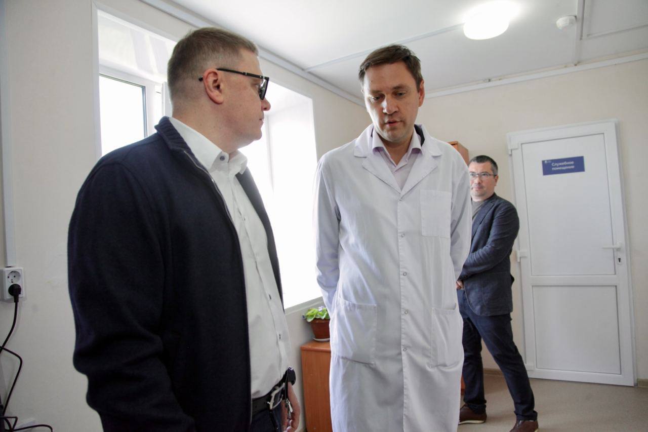 Алексей Текслер посетил ФАП в Красноармейском районе