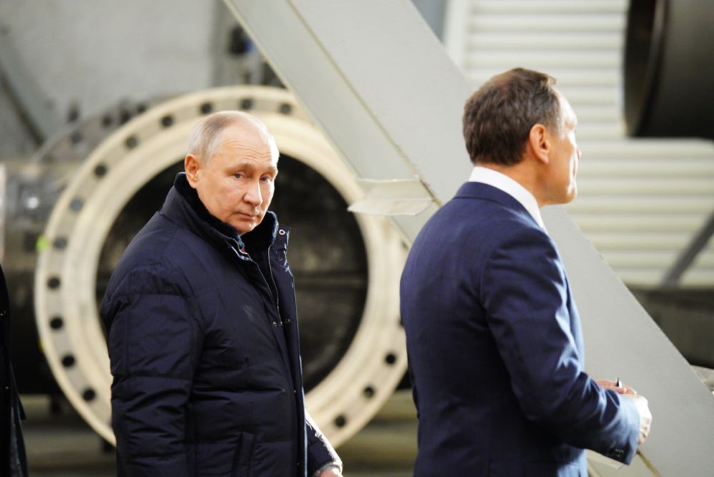 О льготах, промышленной ипотеке и кадровом ресурсе говорил Владимир Путин нам встрече с заводчанами