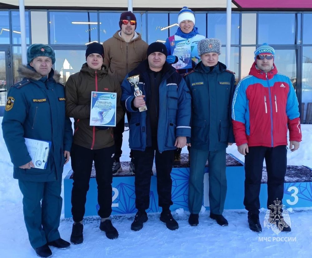 Спасатели из Красноармейского района выиграли чемпионат по лыжным гонкам 