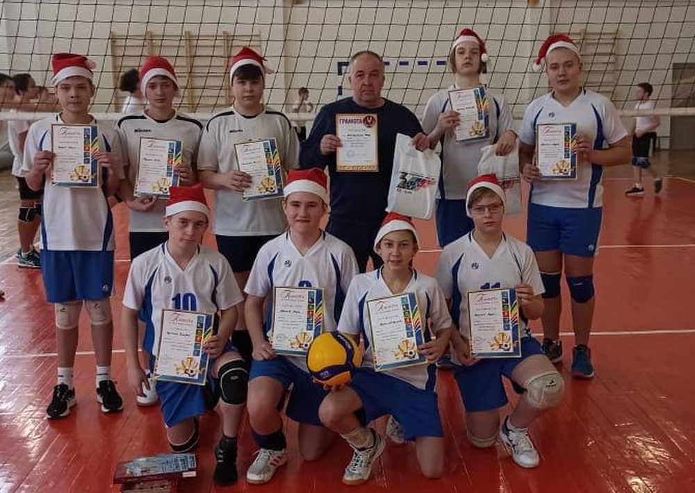 Для юных волейболистов из Красноармейского района год начался успешно