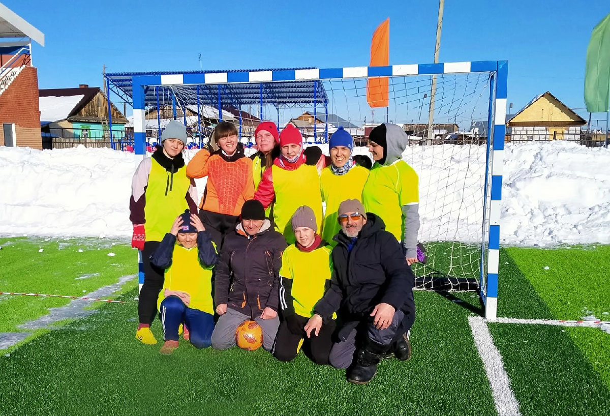 Достойную игру показали футболистки из Красноармейского района на «Уральской метелице»