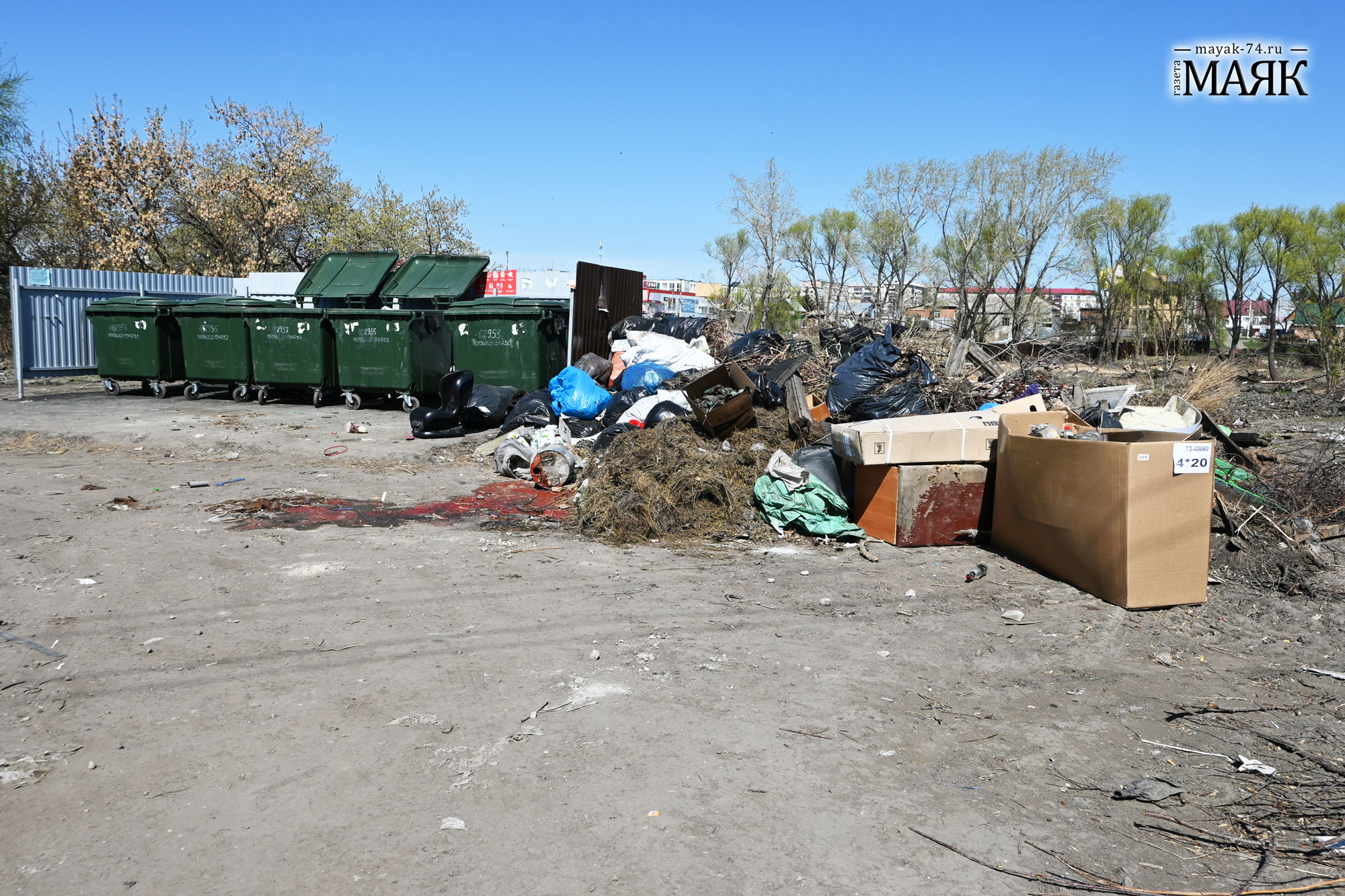 Новый мусорный контейнер опять украли в Красноармейском районе